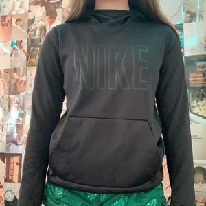 black nike sweatshirt